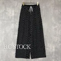 新品未使用✨ベーセーストック プリーツドットイージーパンツ