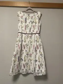 新品タグ付アナトリエ✴︎リバティワンピース34 新品タグ付アナトリエ✴︎リバティワンピース34 - メルカリ