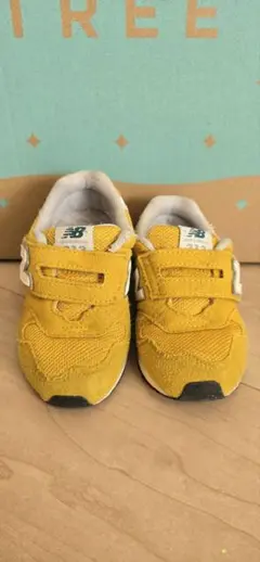 綺麗！New Balance 313 スニーカー