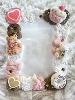 ホイップデコ　トレカケース　スイーツ　ピンク　キャメル　くま