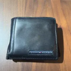 TOMMY HILFIGER 二つ折り財布 黒