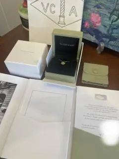 Item thumbnail for item e51605b1-471a-445c-b7d1-0e58a1d13d44