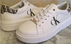 calvin kleinジーンズ