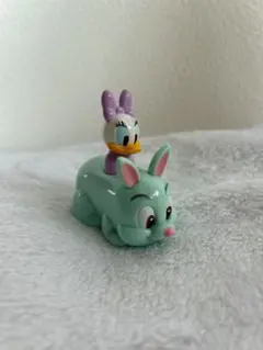 2017年ディズニーイースター カプセルトイ デイジー