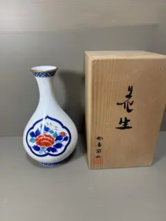 2228 香蘭社　金彩　花瓶のサムネイル
