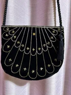 Pierre Balmain♥ピエールバルマン　バッグ♥ビーズバッグ♥Paris 2025年最新】pierrebalmainビーズ刺繍バッグの人気アイテム - メルカリ