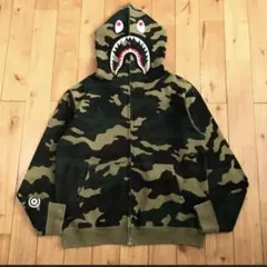 N211◯ A BATHING APE シャークパーカー 迷彩柄 - メルカリ