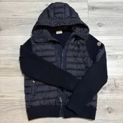 モンクレール ハイブリッド ニットダウン ネイビー