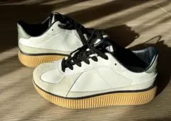 Onitsuka Tigerレザースニーカー/オフホワイトカーキブラック24.5