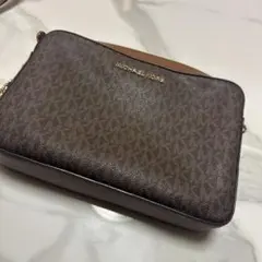 MICHAEL KORS ブラウン ショルダーバッグ