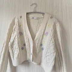 ZARA ザラ（S）長袖 カーディガン 花柄　刺繍　春　秋 刺繍