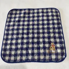 【新品】【未使用品】　Harrods テディーベア刺繍　チェック柄タオルハンカチのサムネイル