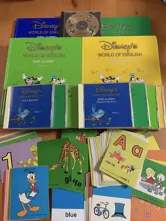 ディズニーワールドオブイングリッシュ　シングアロング　絵本４冊＆CD９個