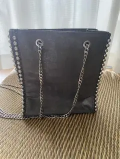 黒 スタッズ付き ショルダーバッグ⭐︎ZARA