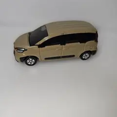 トミカ　トヨタシエンタ　ベトナム製のサムネイル