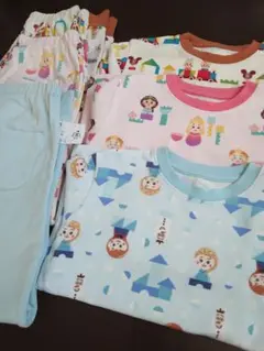 ユニクロ パジャマ 110 KIDEA ディズニー アナ雪 プリンセス ミッキー