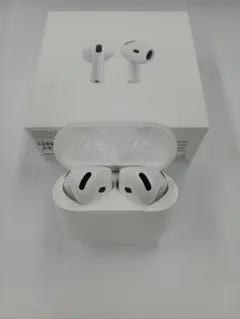 Apple AirPods 4 アクティブノイズキャンセリングモデル