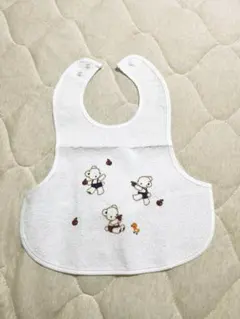 【新品未使用】ファミリア スタイ（よだれ掛け）