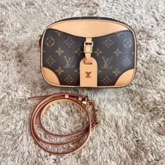 《美品》LOUIS VUITTON ショルダーバッグ モノグラム M45528のサムネイル