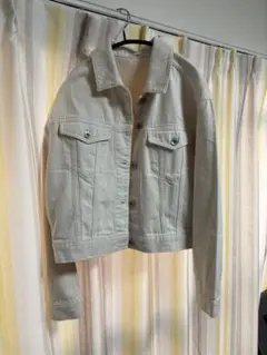 UNIQLO ホワイト デニムジャケット