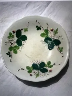 クレイユモントローアンティーク花柄陶磁器プレート２枚セット 楽天市場】1枚の価格です。 フランスBrocante クレイユ エ