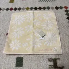Laura Ashley 花柄タオルハンカチ