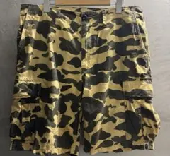 BAPE 1st camo yellow cargo shortsのサムネイル