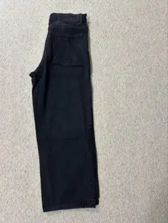 ユニクロ　ワイドストレートジーンズ