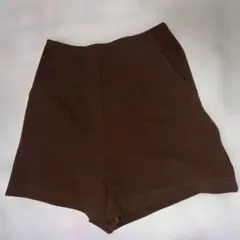 タックハイウエストショートパンツ ブラウン