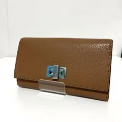 FENDI フェンディ ピーカブー 長財布 ターンロック - メルカリ