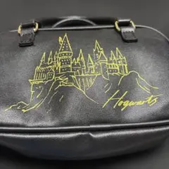 ハリーポッター風 バッグ　黒のショルダーバッグ　コンパクトサイズ　2ウエイ
