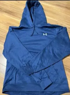 アンダーアーマー　スウェットパーカー