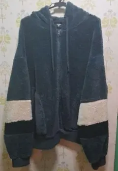 GELEONE ガレオネ ボア生地 フード 前チャック閉め 長袖 パーカー L