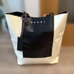 マルニトートバッグのサムネイル