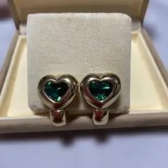 美品 アガタ エメラルドグリーン ハートイヤリング