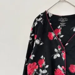 クロフトアンドバロー【L】カーディガン 薔薇柄 黒 赤 フリース 羽織 部屋着のサムネイル
