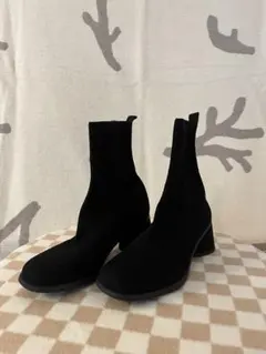 ブラック ニットソックスブーツのサムネイル