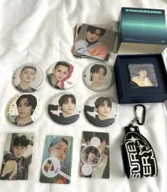 treasure グッズ まとめ売り トレカ 缶バッジ アルバム キーホルダー