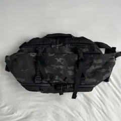 OAKLEY ボストンバッグ カモフラ柄デッドストック OAKLEY ボストンバッグ カモフラ柄デッドストック - メルカリ