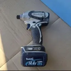 ジャンクMakita 14.4V インパクトドライバーTD130D