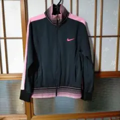 Nike ブラック ピンク ジャケット