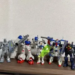 ジャンクガンダムオールスターズHGUC パーツ破損&欠品&部分塗装&シール墨入れのサムネイル