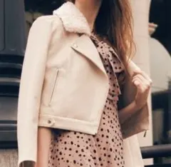 ノエラ ホワイト ボア襟ライダースジャケット