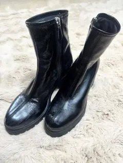 2025年最新】MIU MIU レディース ブーツの人気アイテム - メルカリ