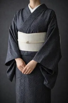 【J1190】着物 紬風 袷 正絹 黒 ブルー 対象身長～150cm 匿名配送