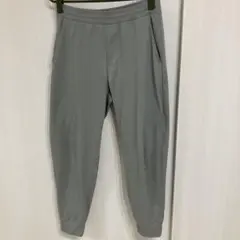 UNIQLO AIRismウルトラストレッチドライEX ジョガーパンツ　グレー