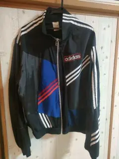 adidas ジップアップジャケット 黒/青/赤