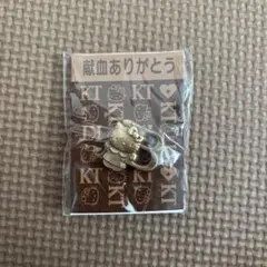 ハローキティ ピンバッチ　献血