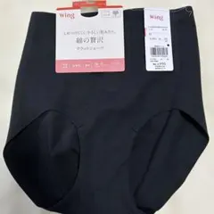 新品Wing 綿の贅沢 フラットショーツ ブラック Mのサムネイル