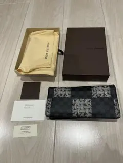 限定デザインLouis Vuitton 長財布